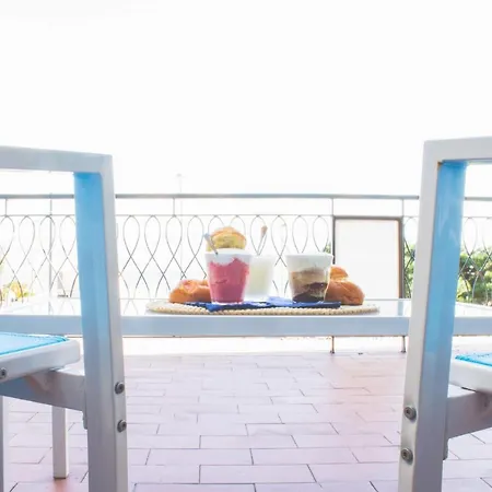 Nocleg ze śniadaniem Nettuno Mesyna