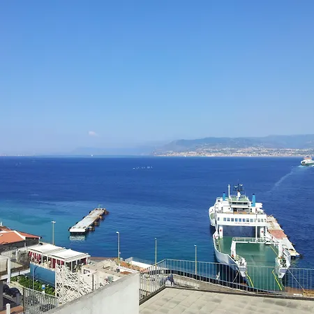 Alojamento de Acomodação e Pequeno-almoço Nettuno Messina