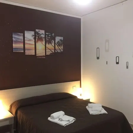 Alojamento de Acomodação e Pequeno-almoço Nettuno 3*